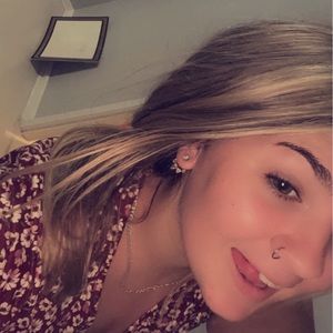 Meet your Posher, Ashlynn